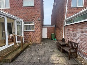 Photo 13- click for photo gallery